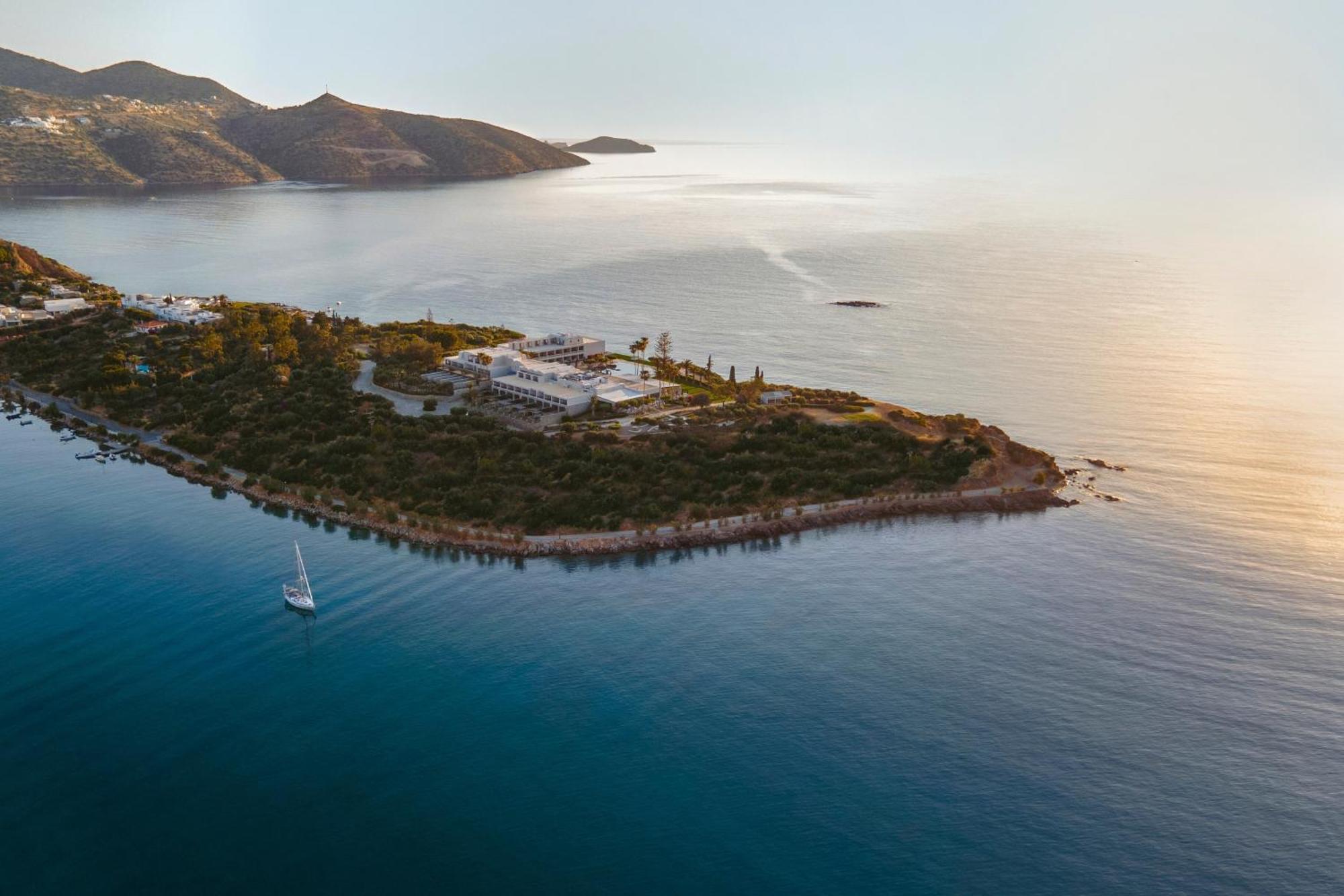 Minos Palace Resort - Adults Only Agios Nikolaos  Bagian luar foto Aerial view of the island