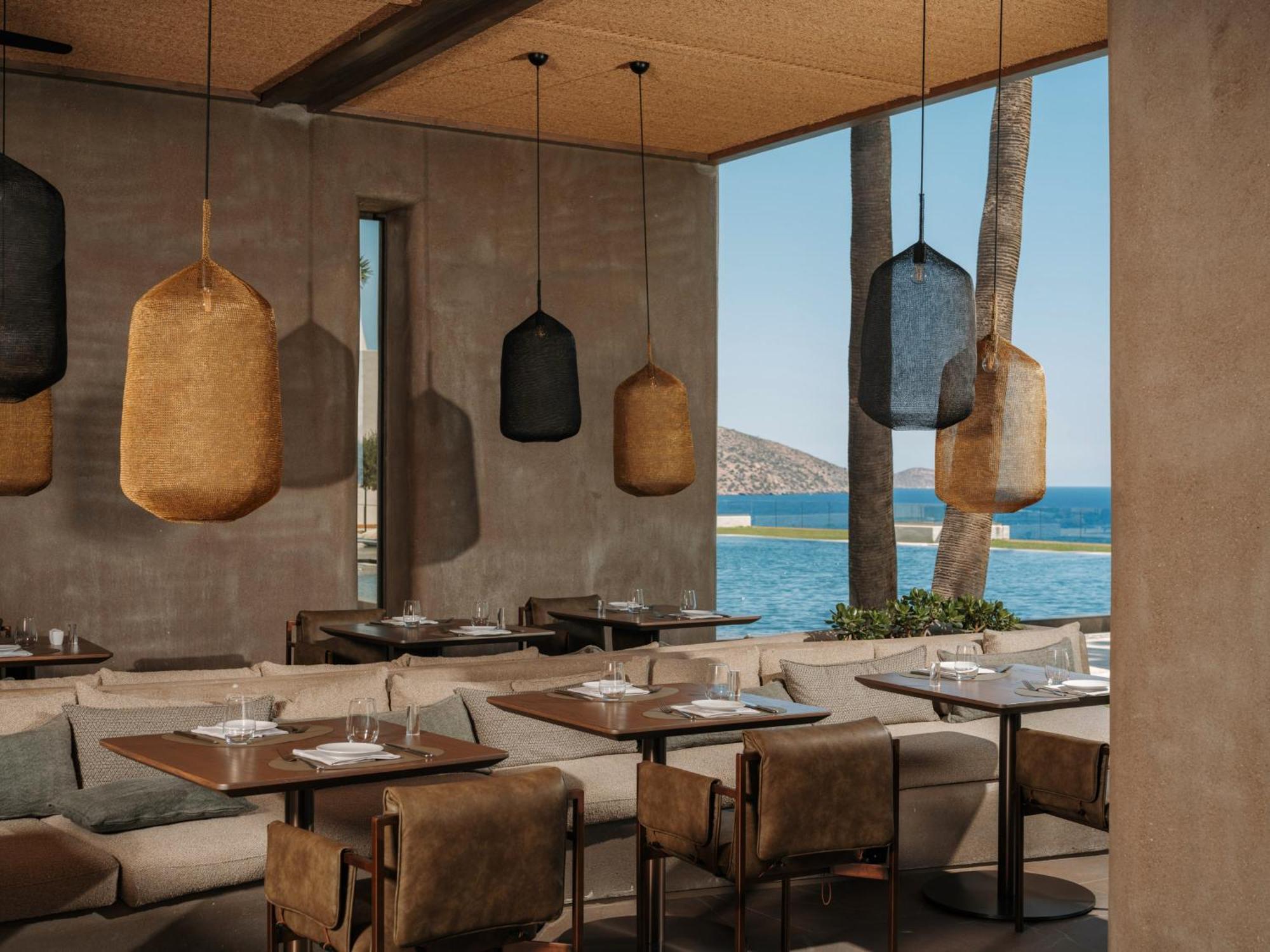 Minos Palace Resort - Adults Only Agios Nikolaos  Bagian luar foto The restaurant at the Mykonos EDITION