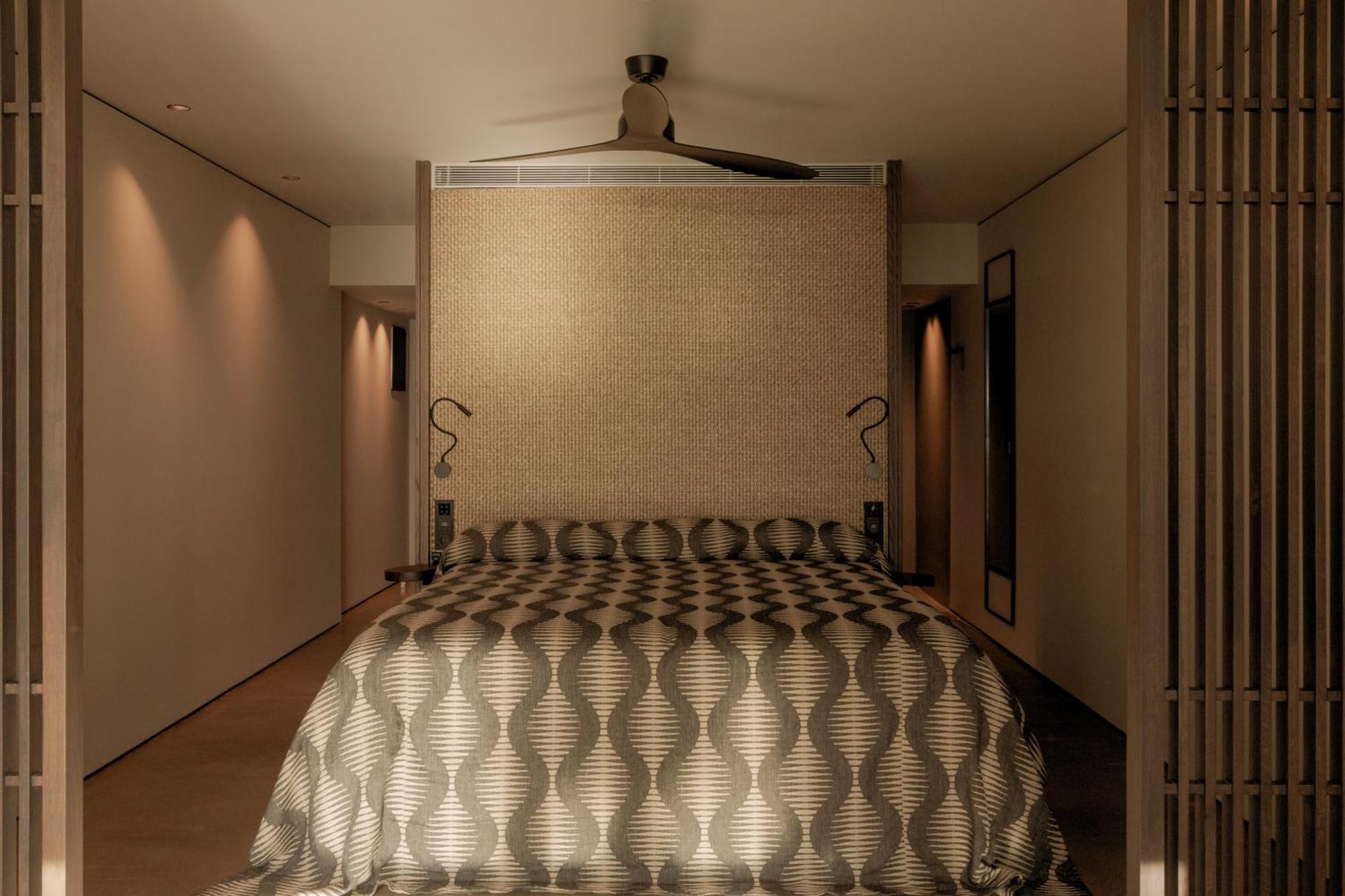 Minos Palace Resort - Adults Only Agios Nikolaos  Bagian luar foto A bedroom at the Mandarin Oriental, London
